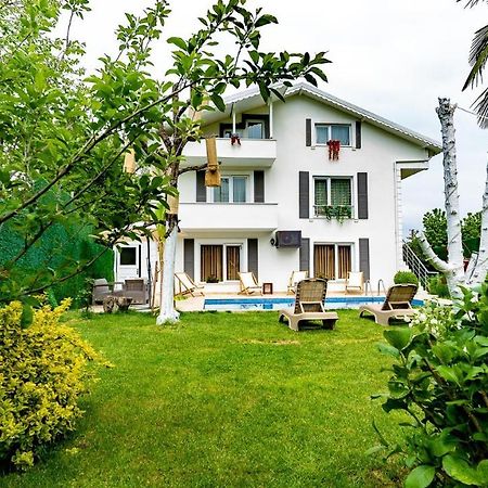 Villa Atlas Muhafazakar Havuzlu, Mustakil Genis Bahceli Sapanca Extérieur photo