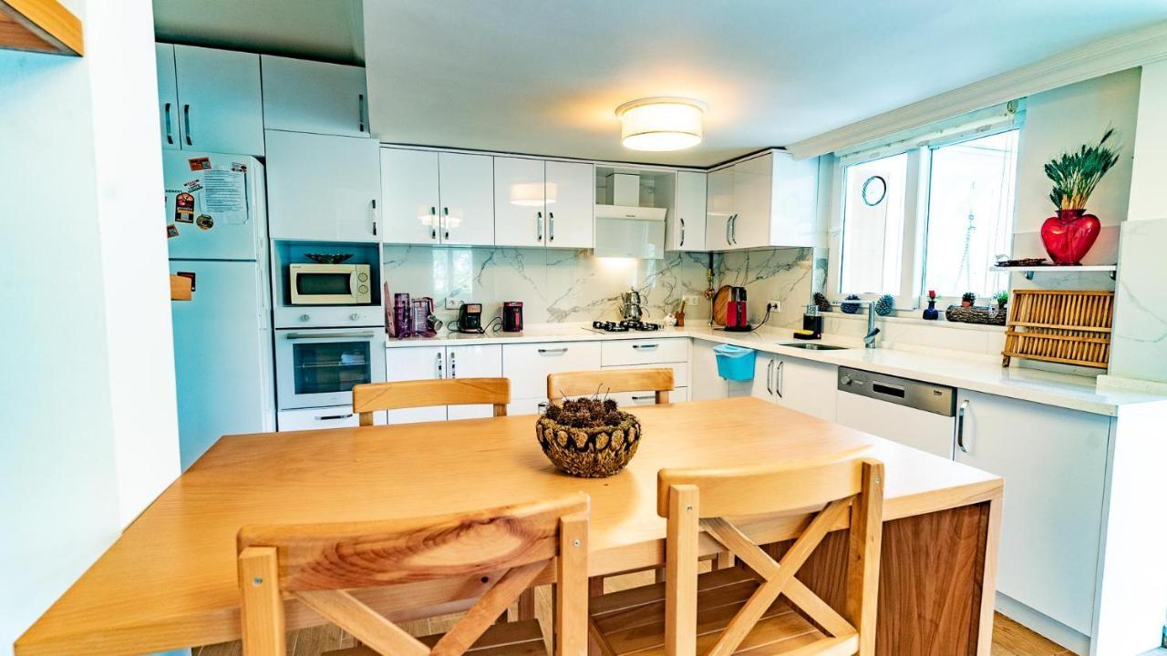 Villa Atlas Muhafazakar Havuzlu, Mustakil Genis Bahceli Sapanca Extérieur photo