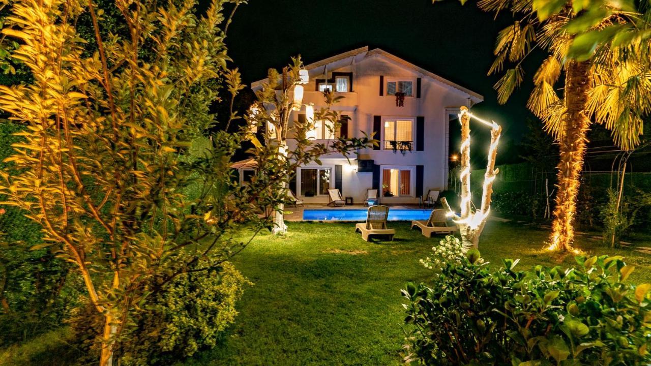 Villa Atlas Muhafazakar Havuzlu, Mustakil Genis Bahceli Sapanca Extérieur photo