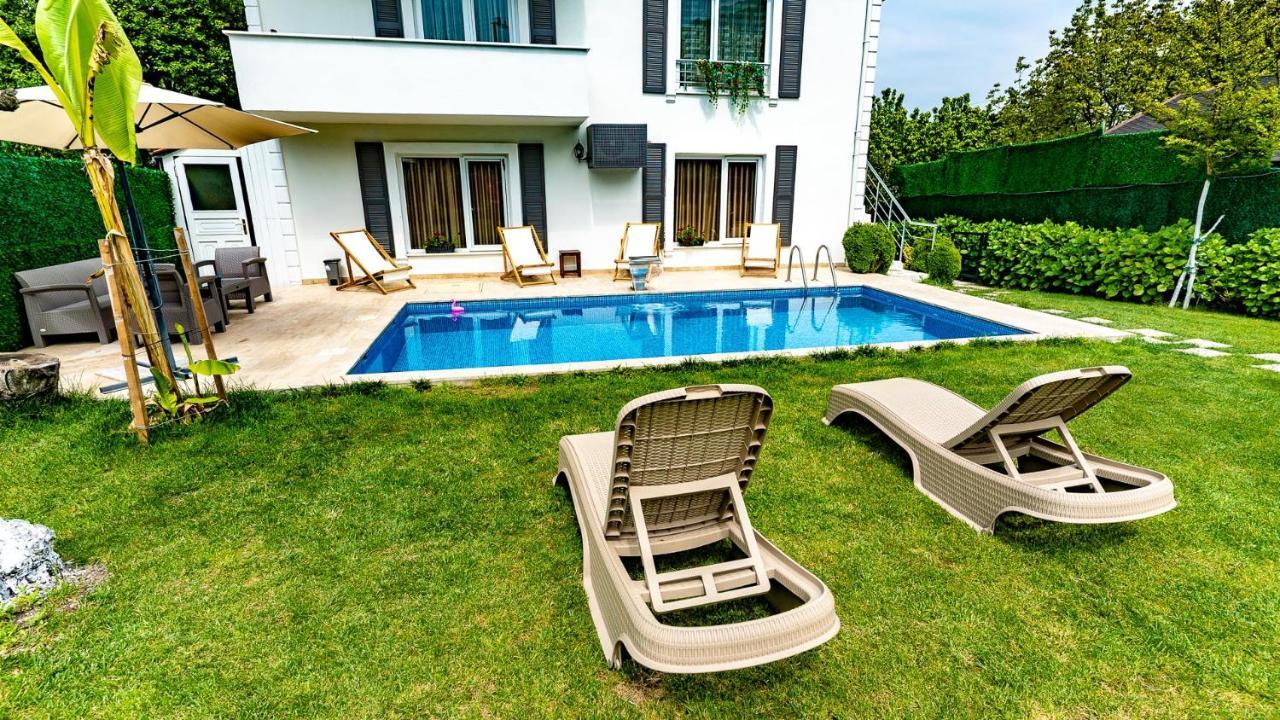 Villa Atlas Muhafazakar Havuzlu, Mustakil Genis Bahceli Sapanca Extérieur photo