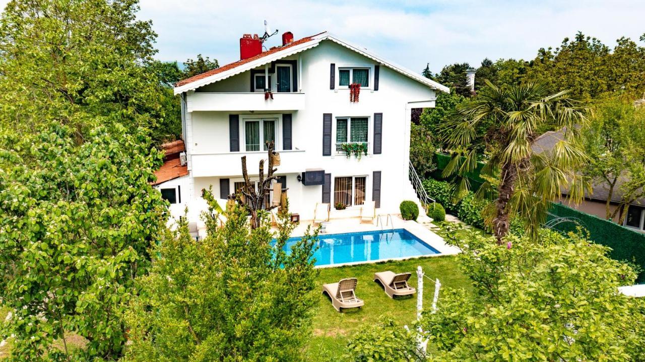 Villa Atlas Muhafazakar Havuzlu, Mustakil Genis Bahceli Sapanca Extérieur photo