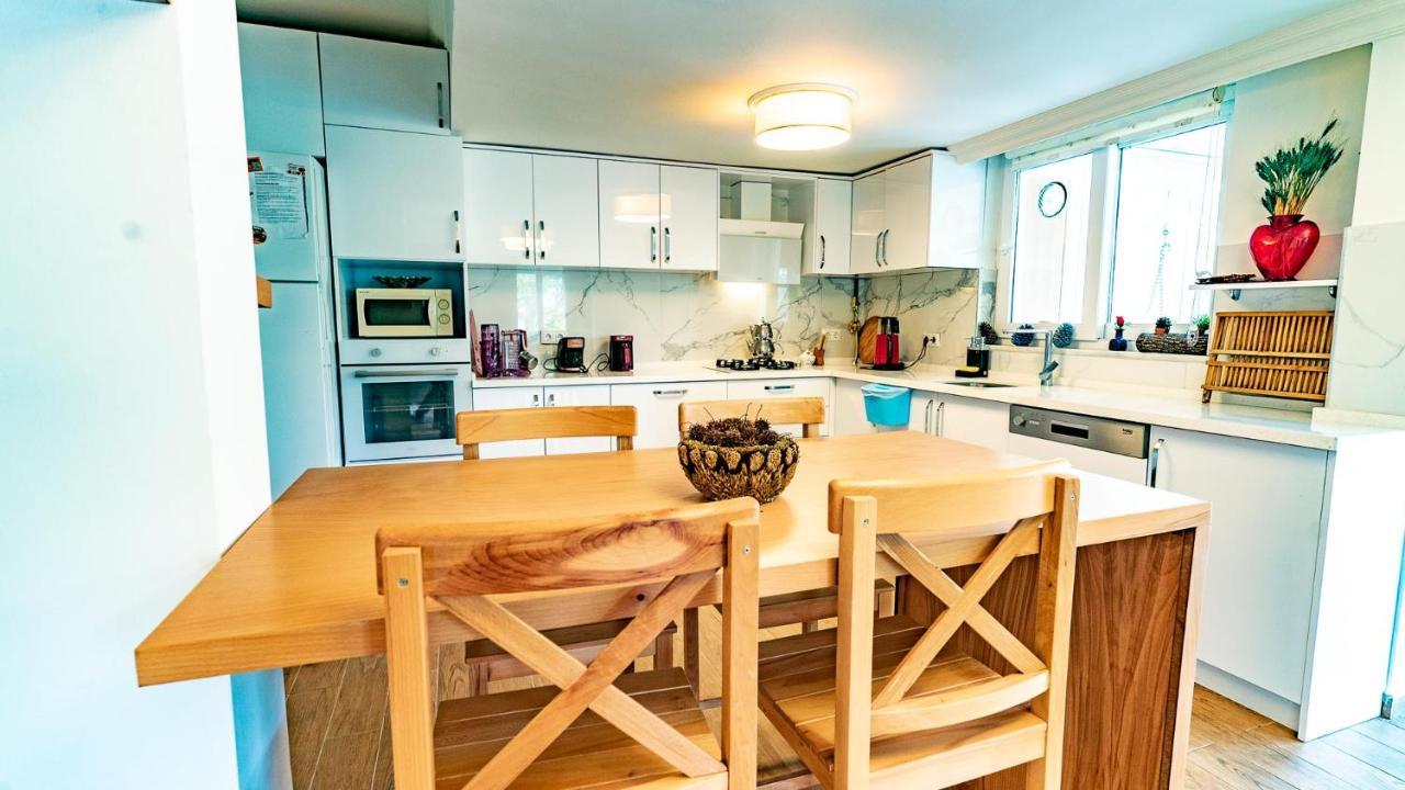 Villa Atlas Muhafazakar Havuzlu, Mustakil Genis Bahceli Sapanca Extérieur photo